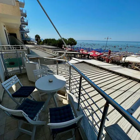 Appartamento Azzurro 617 *