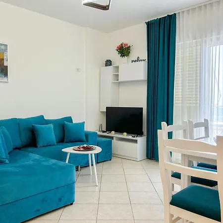 Azzurro 617 Durrës
