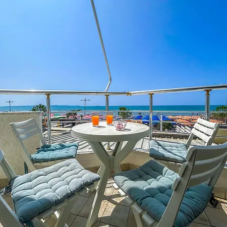 Azzurro 617 Apartment